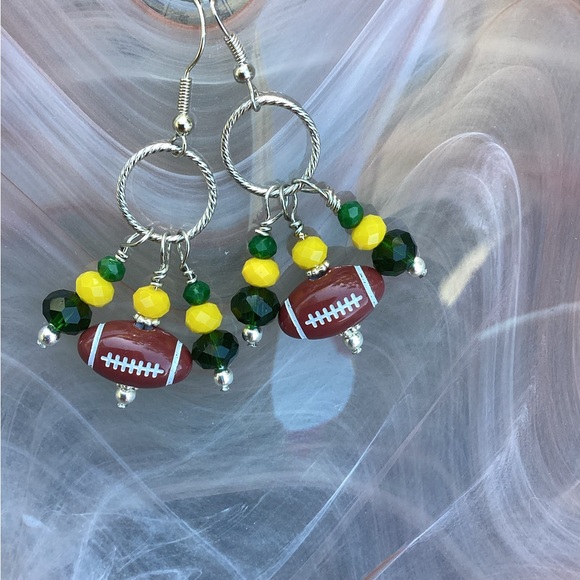 Fancy cluster packer earrings - Picture 5 of 6